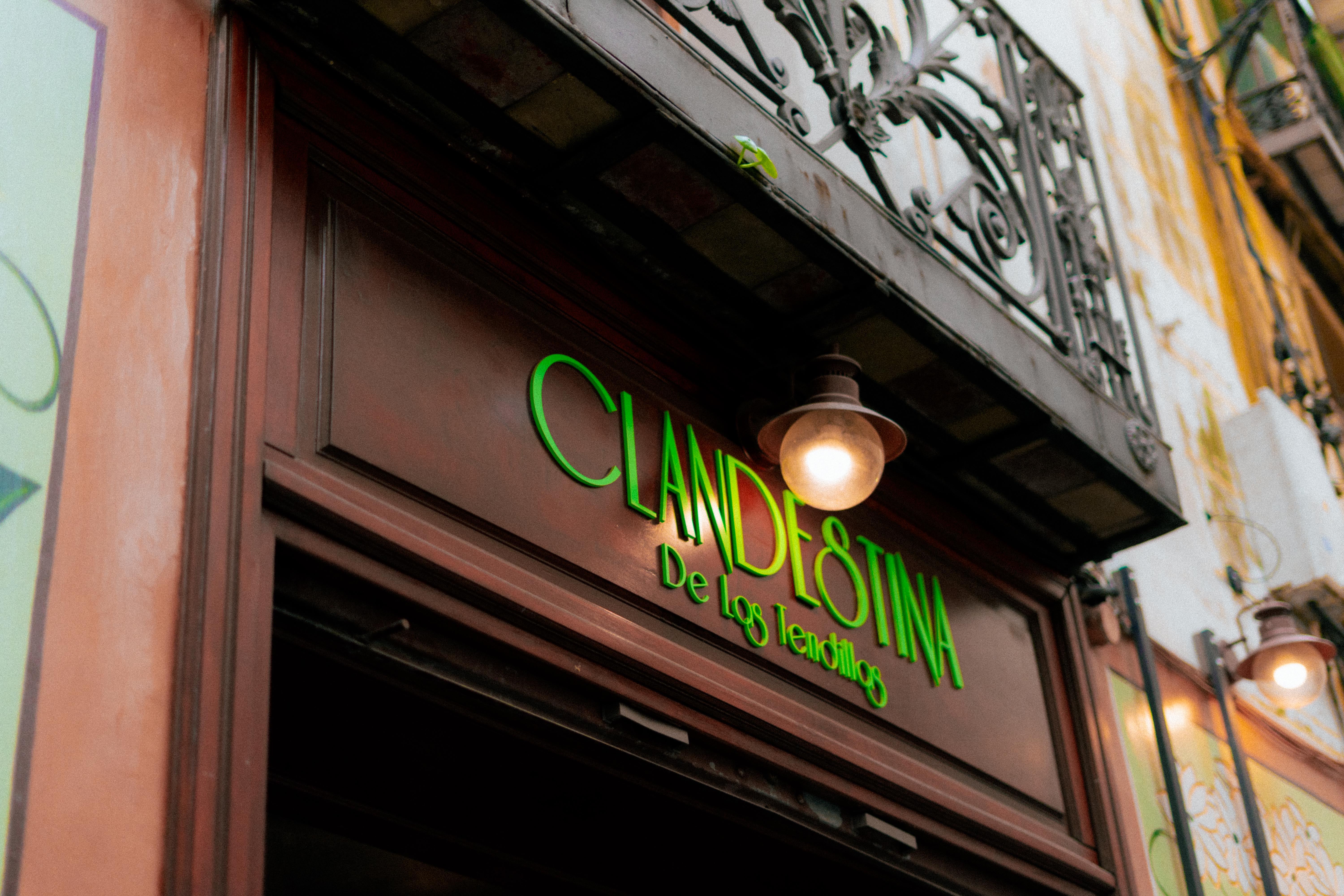 Encuentro en La Clandestina