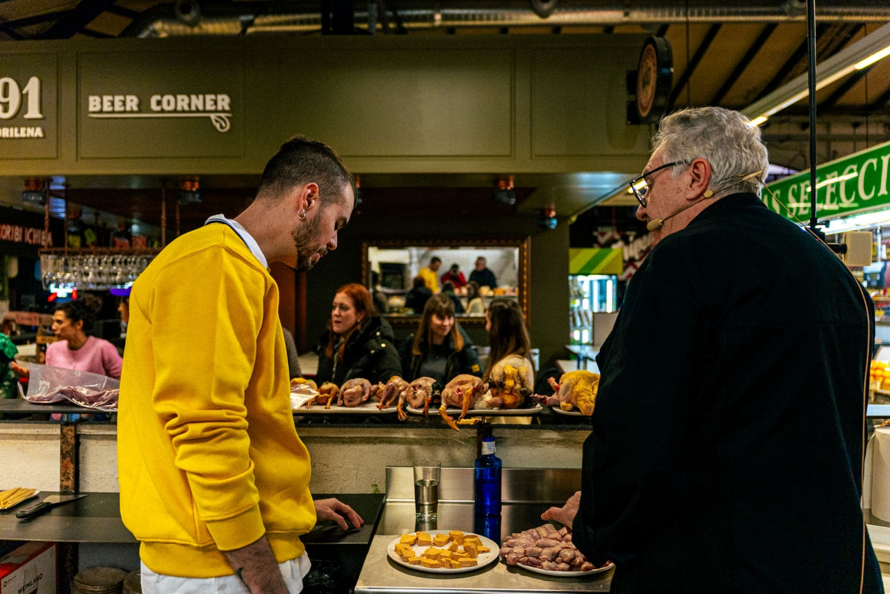 Higinio en el Mercado de Vallehermoso: lo que no sabes de las aves